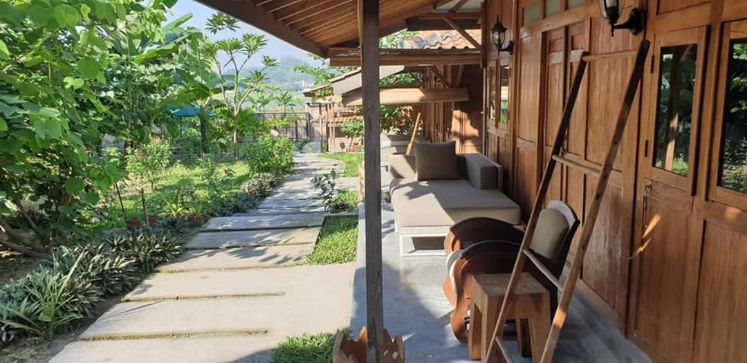 Villa Kayu Yogyakarta Exterior foto