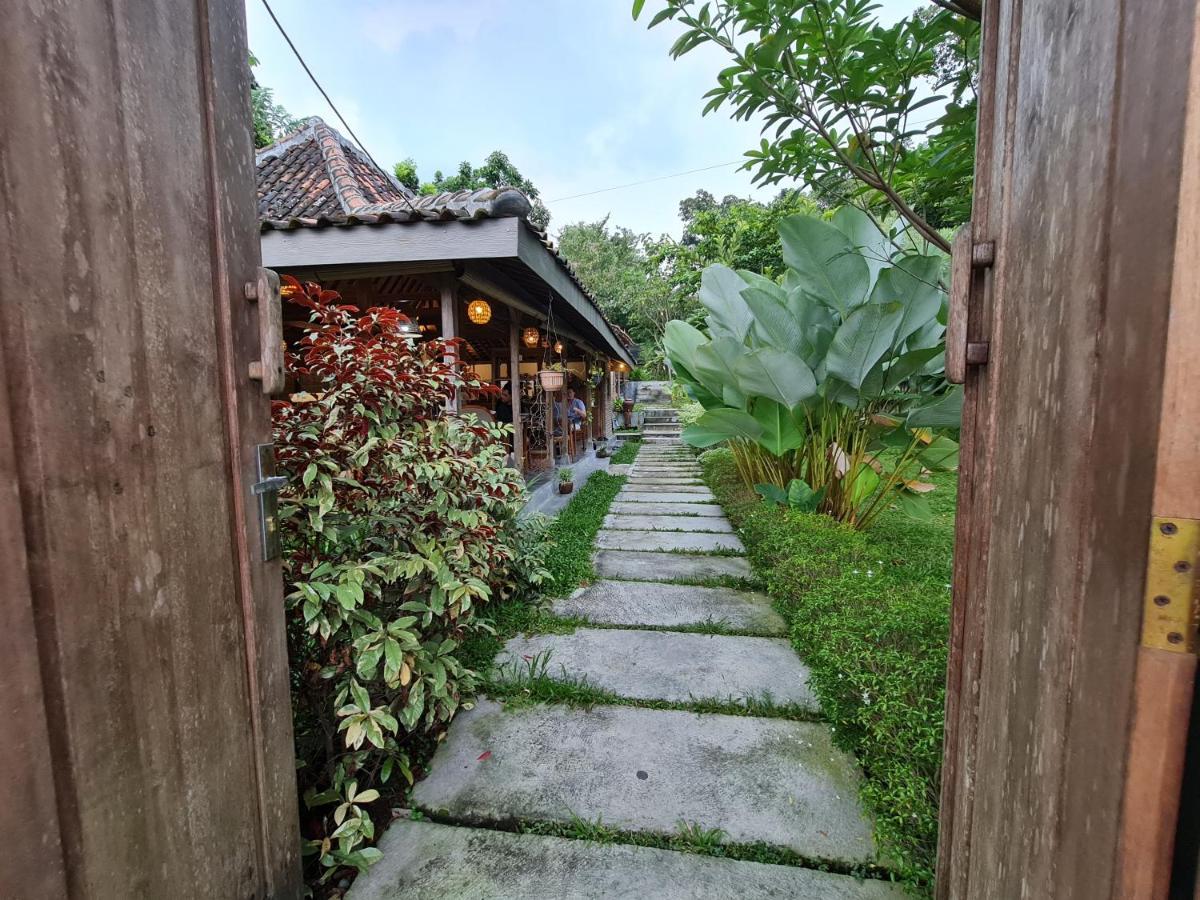 Villa Kayu Yogyakarta Exterior foto